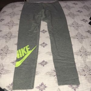 Nike leggings
